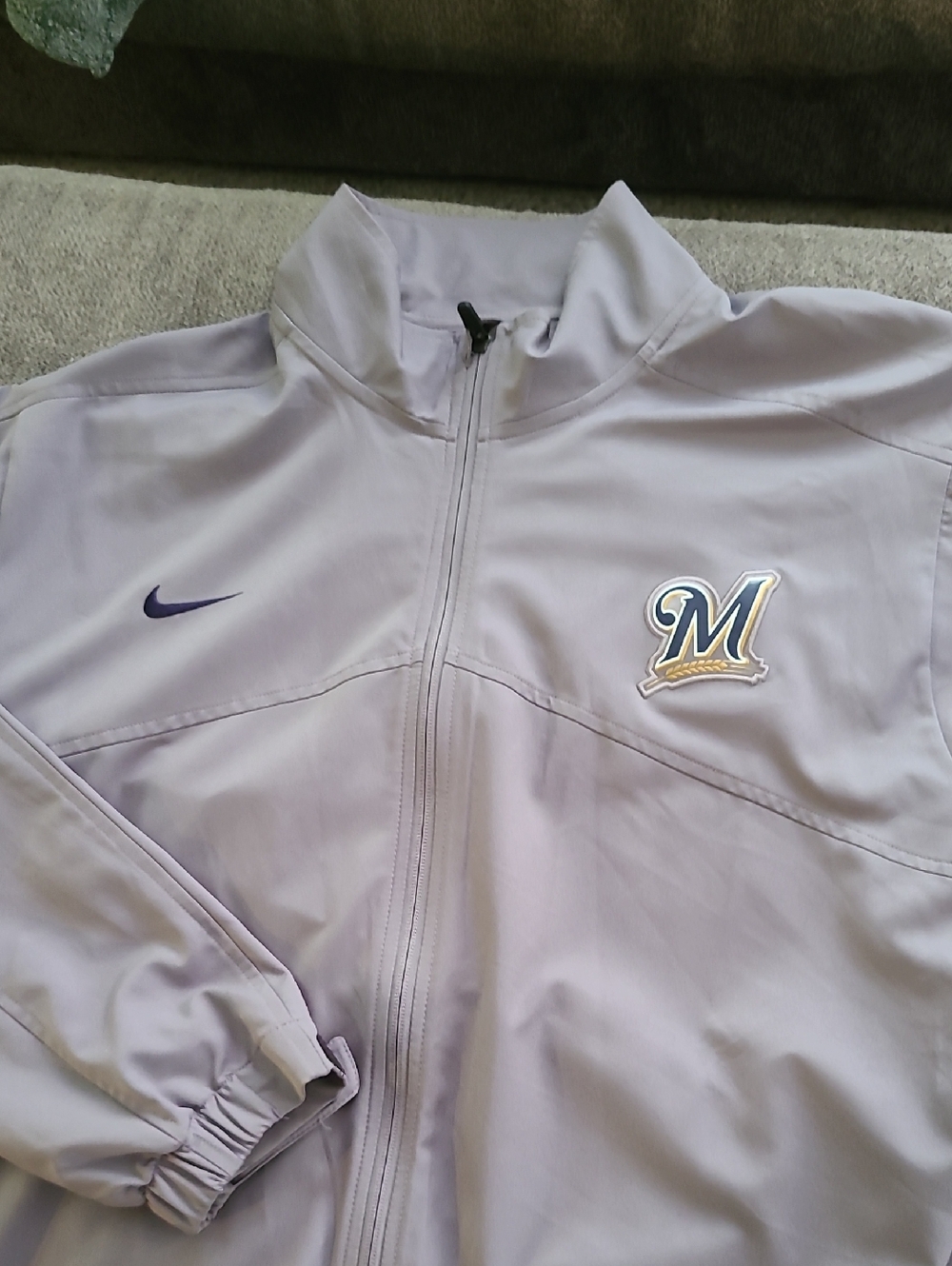 Nike Light Gray Milwaukee Brewers Zip-Up Jacket